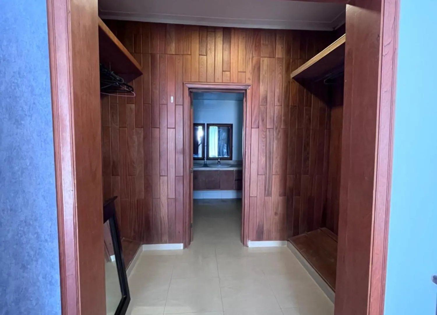 Beachside Private Room & Private Bathroom In Spacious Apartment Πούντα Κάνα