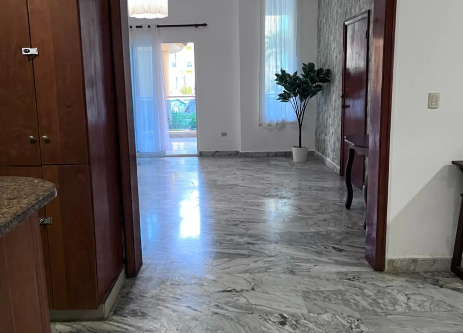 Beachside Private Room & Private Bathroom In Spacious Apartment Πούντα Κάνα 0*,